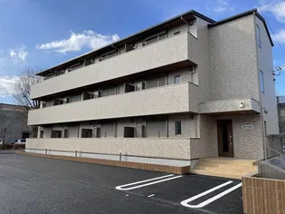 ソレイユやまのいの画像