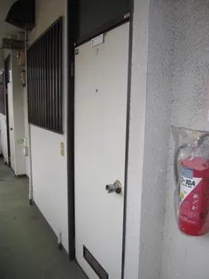 サンハイツ鈴木【2階】の玄関