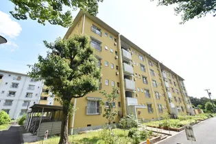 UR江南【3階】の外観