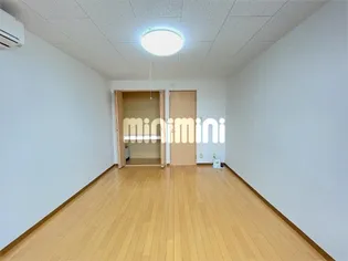 サニーコート上浜B【2階】の居間