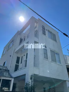 ガーデンパレスの画像