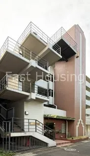 東京都中野区野方4【マンション】の外観