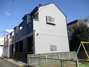 シャーミー諏訪野【1階】の外観