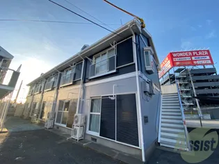 メイプル荒巻A棟【1階】の外観