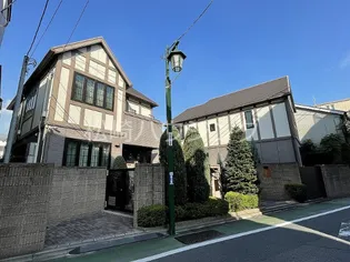 チェンバーコート【1階】の外観