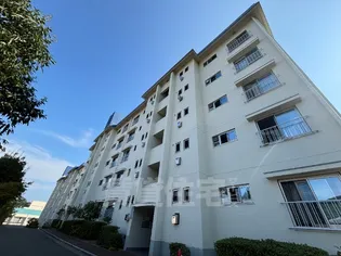 高倉台2ー1団地11号棟の画像