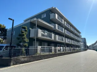 メイプルタウン【2階】の外観