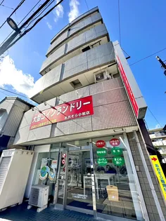 レジデンス・イクマ【2階】の外観