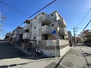 モダン・クラウドレジデンス阪大前【1階】の外観