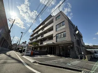 東京都八王子市南大沢1【マンション】の外観