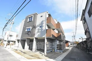 大阪府八尾市久宝園2【アパート】の外観