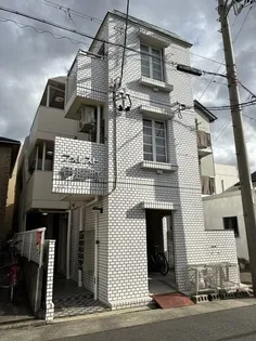 フォレスト伊勝町【1階】の外観