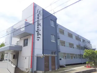 三栄ハイツの画像