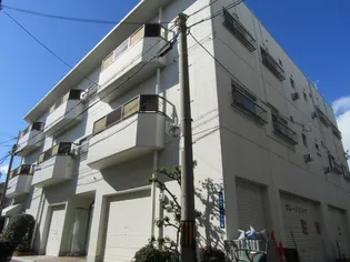 マエダマンションの画像