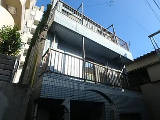 服部ビル【2階】の外観