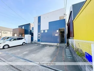 クレフラスト新津町【2階】の外観