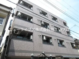 シェルコート【2階】の外観