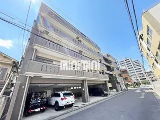 ニューポートマンション【3階】の外観