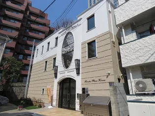プライベートプレイス広尾【2階】の外観