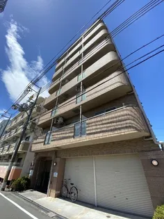 オーシャン東中島【2階】の外観