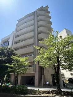 プロムナード岩楯【4階】の外観