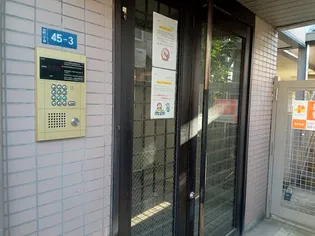 カミーリア【1階】の地図