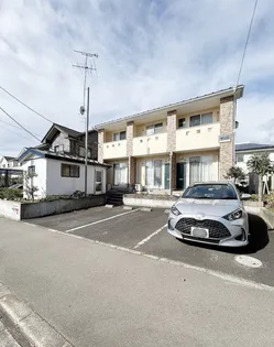 輝山【1階】の外観