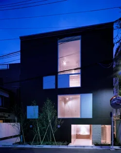 東京都文京区本郷4【マンション】の外観