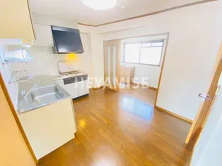 トパーズ城栄の画像