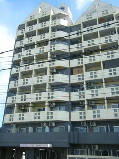 グランピア鍋島【5階】の外観