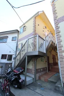 ユナイト追浜エル・カプリーチョ【2階】の外観