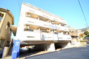 広島県安芸郡府中町鹿籠1【マンション】の外観