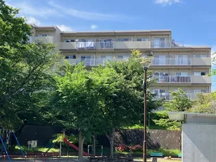 藤和ライブタウン中山【1階】の外観