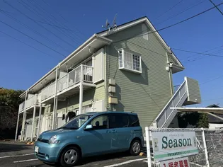 シーズンA【2階】の外観