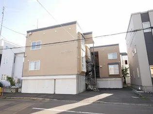 クレバーコート【2階】の外観
