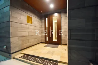 東京都千代田区内神田1【マンション】の外観