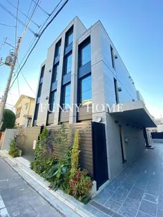 Lapule 明大前【3階】の外観