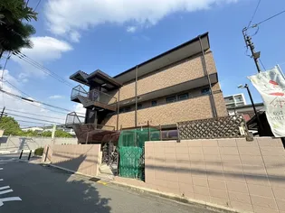 セレナータ【1階】の外観