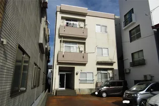 メゾン リオーヌの画像