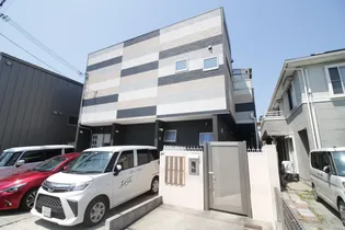 パルフラッツ王居殿の画像