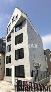 プラティーク中野坂上【2階】の外観