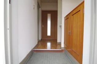 ハイム七枝【2階】の玄関