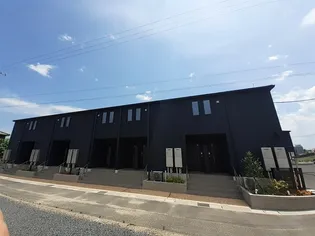 三重県四日市市大字六呂見【アパート】の外観