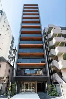 コンフォリア・リヴ北新宿【6階】の外観