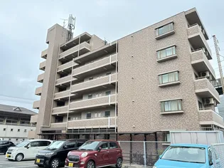 ルナ国体町【4階】の外観