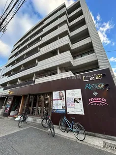大阪府大阪市淀川区東三国4【マンション】の外観
