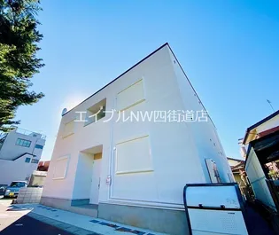千葉県四街道市四街道【アパート】の外観