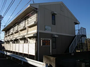 ディアレストハウス【1階】の外観