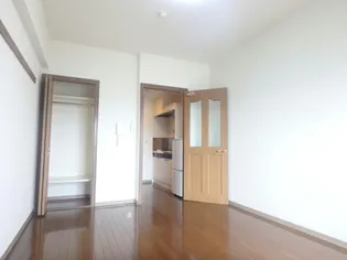 ハートヒルズ矢作【4階】の内装