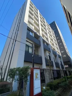 プラティーク ヴェール【8階】の外観